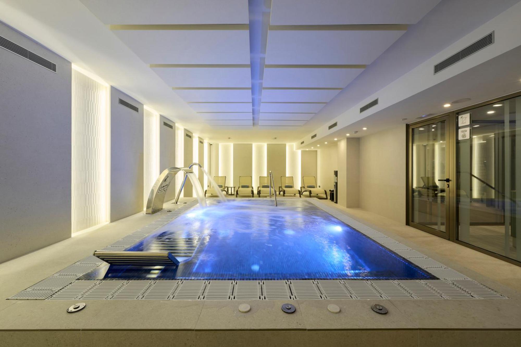 Catalonia La Maquinista Hotel Барселона Екстериор снимка