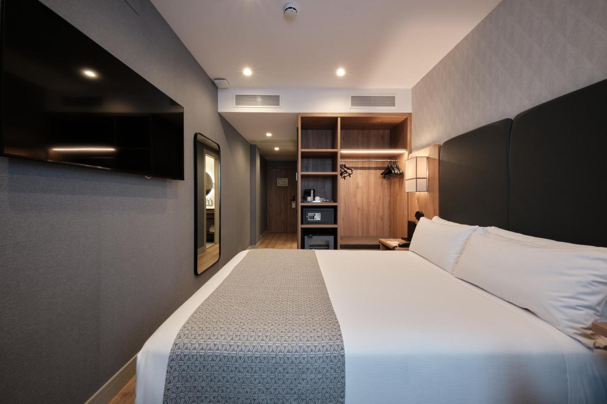 Catalonia La Maquinista Hotel Барселона Екстериор снимка